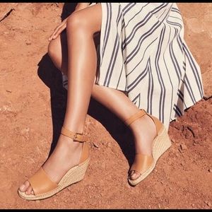 Vince Camuto Leera Sandals